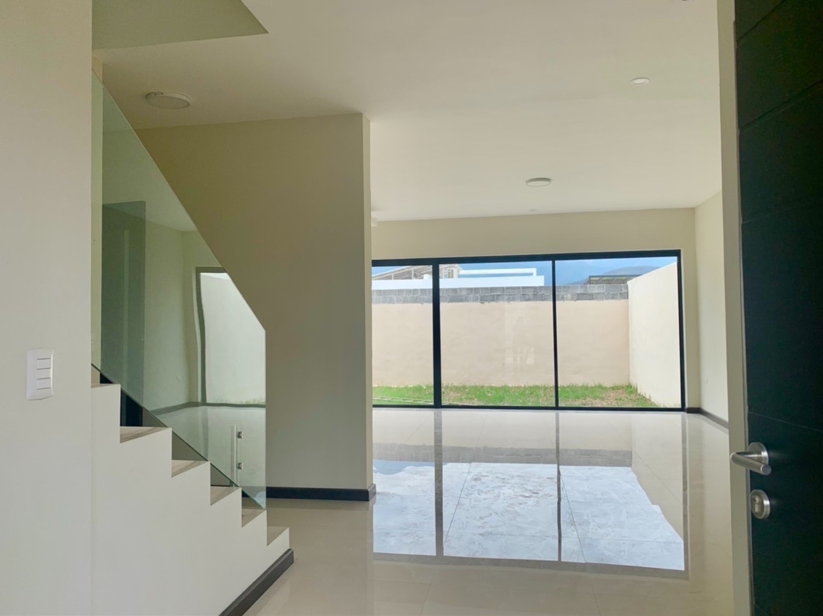 venta-casa-en-privada-con-alberca-carretera-nacional-monterrey-n-l-3-recmaras6-13299