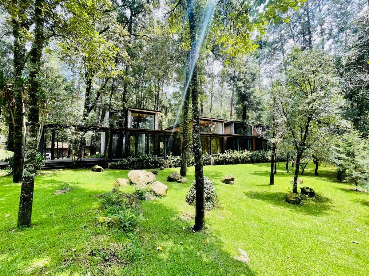 VENTA CASA EN SAN SIMON VALLE DE BRAVO -  CASA CUMBRE