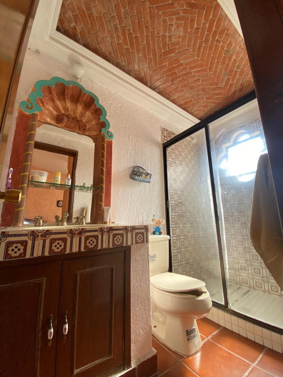 venta-casa-estilo-colonial-en-privada-con-alberca12-23199