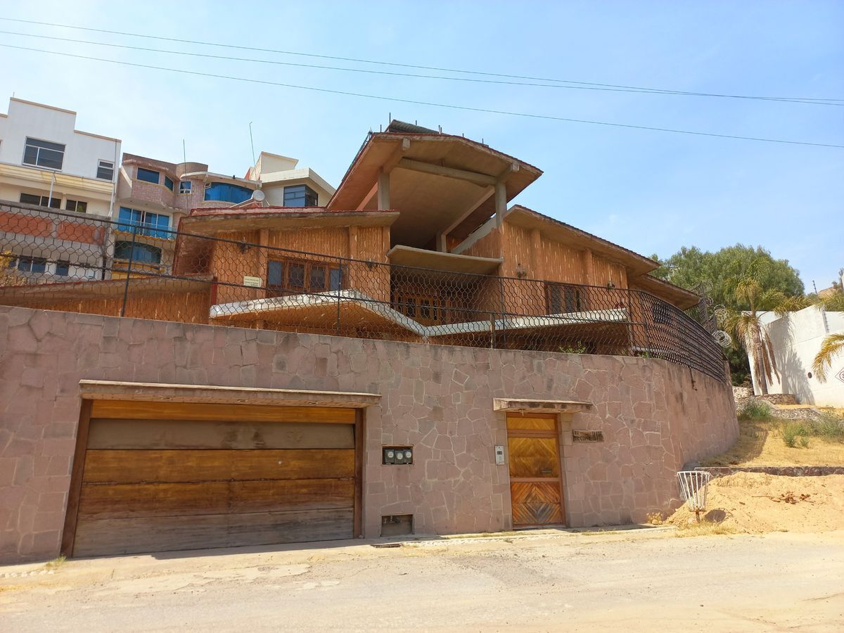 Venta casa para remodelar en Lomas de Lindavista