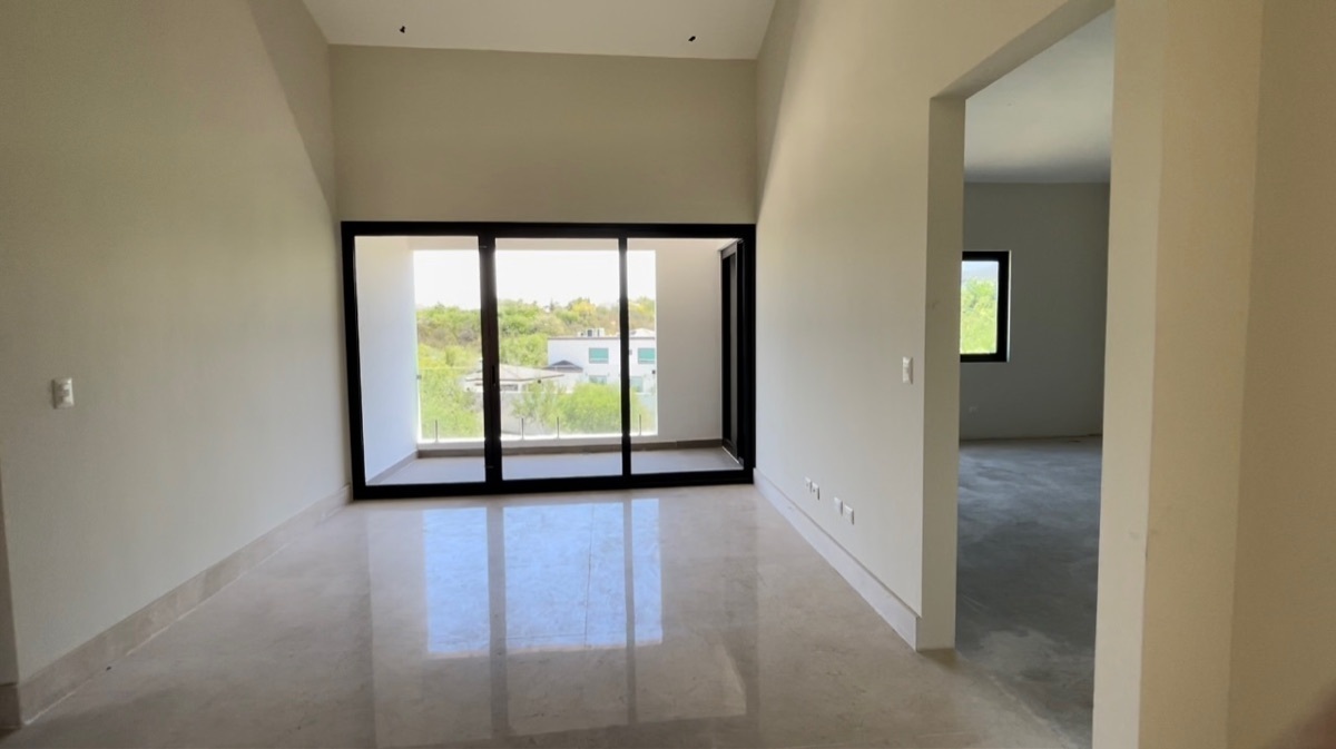 venta-casa-privada-sierra-alta-carretera-nacional-monterrey-n-l24-13297