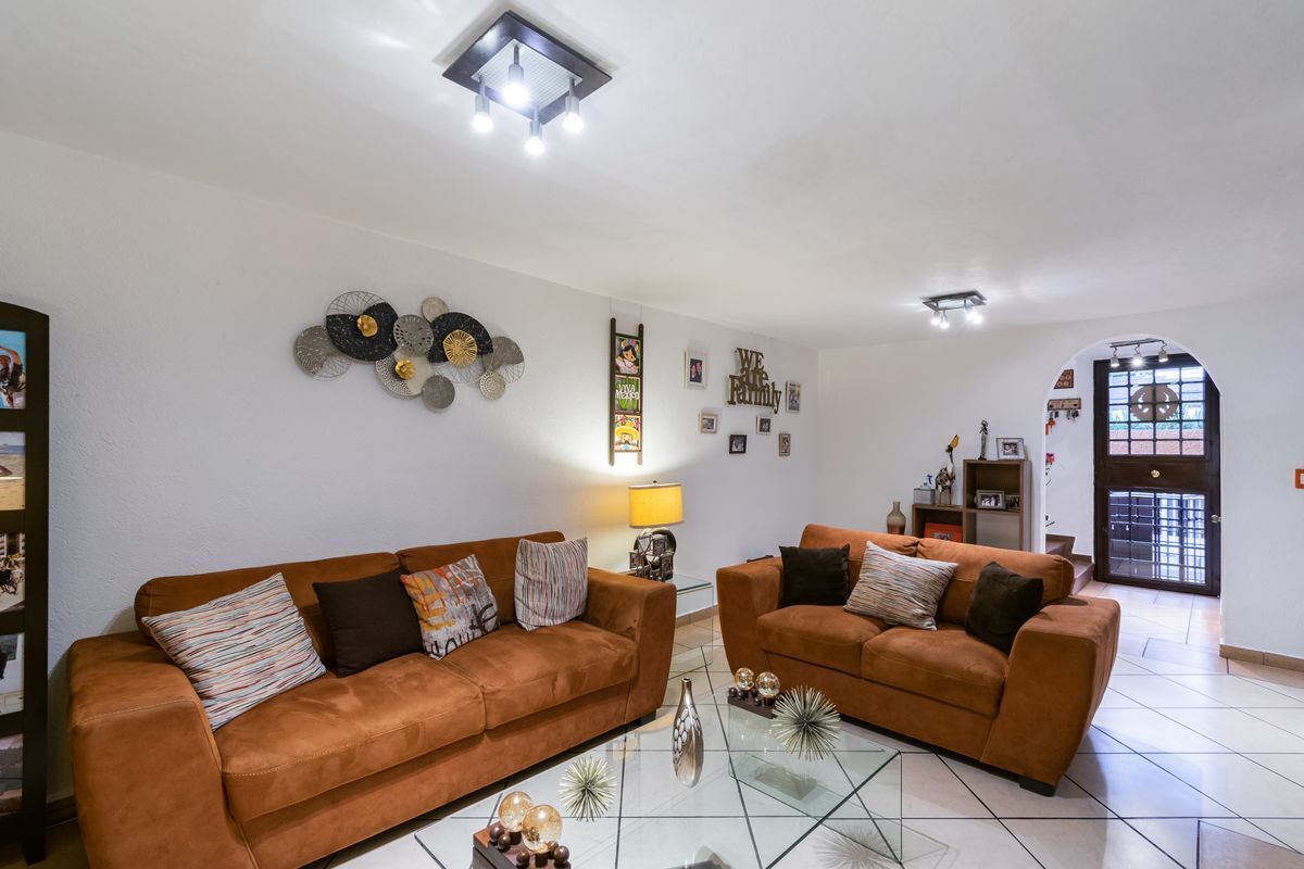 venta-casa-viveros-de-la-loma3-12339