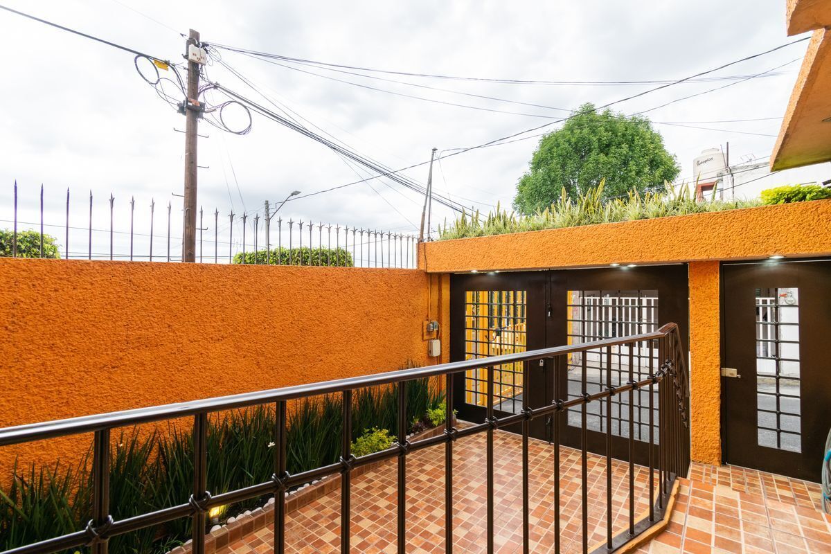 venta-casa-viveros-de-la-loma6-12339