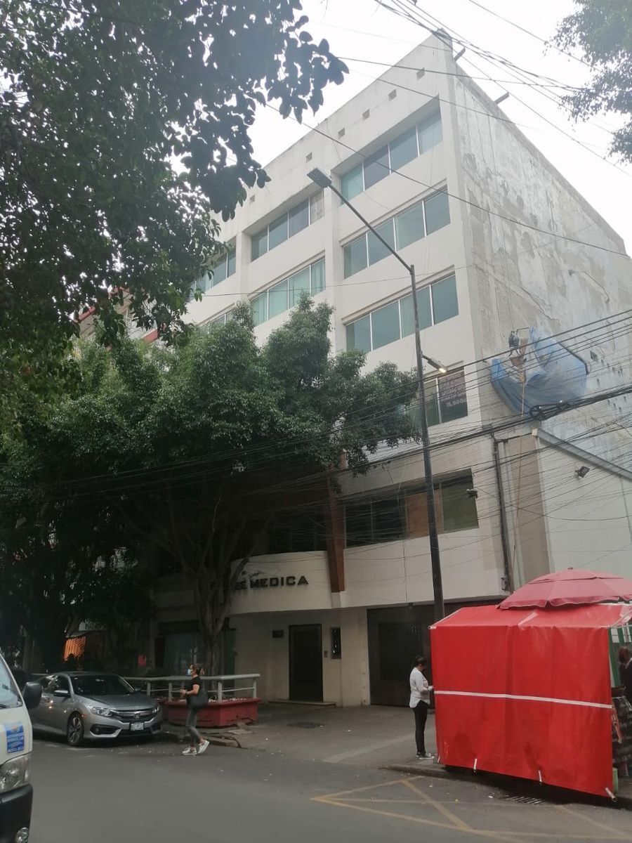 VENTA CONSULTORIO EN CORPORATIVO MÉDICO CONDESA