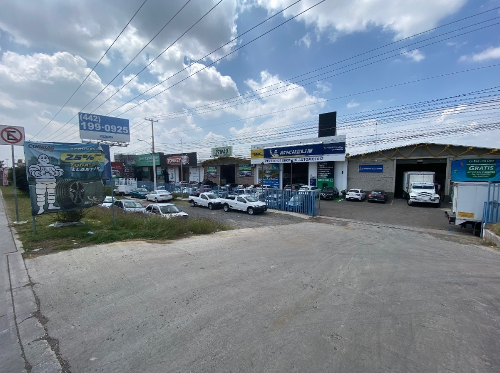 VENTA DE 5 BODEGAS COMERCIALES