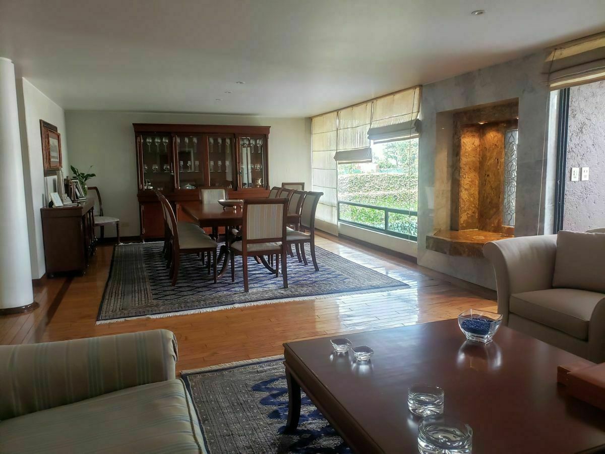 VENTA DE CASA CON ALBERCA EN FUENTES DEL PEDREGAL, TLALPAN