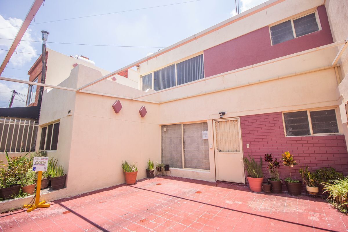 venta-de-casa-con-uso-de-suelo-mixto-en-jardines-alcalde-guadalajara-jalisco3-14528