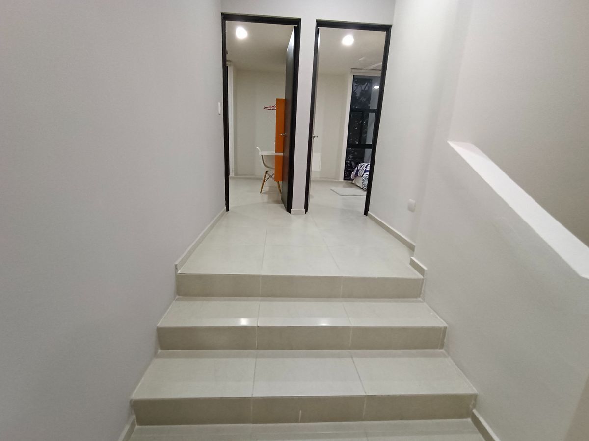 venta-de-casa-de-2-pisos-real-montejo-loto18-21147