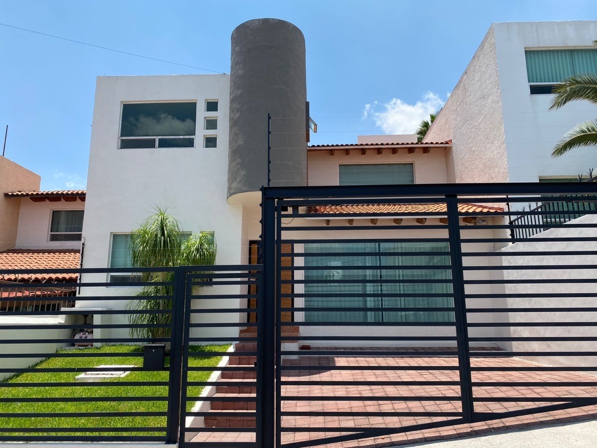 VENTA DE CASA EN BALCONES COLONIALES