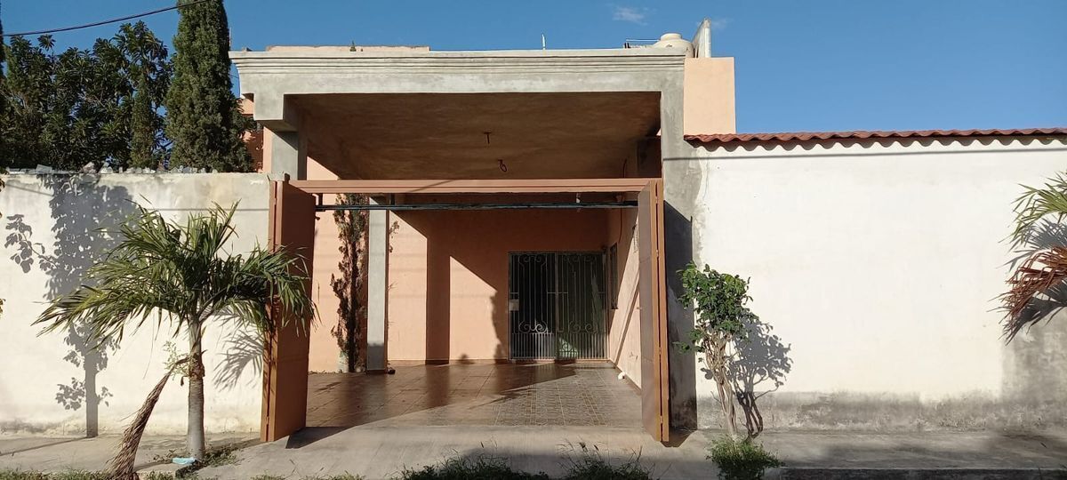 VENTA DE CASA EN ESQUINA, 2 PLANTAS, 4 HAB Y 2 ESTUDIOS EN REPARTO GRANJAS