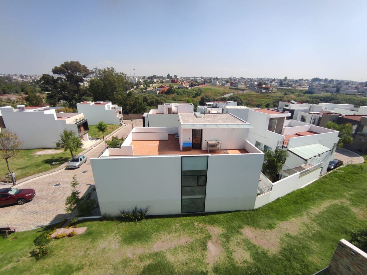 venta-de-casa-en-lomas-de-angelopolis18-25410