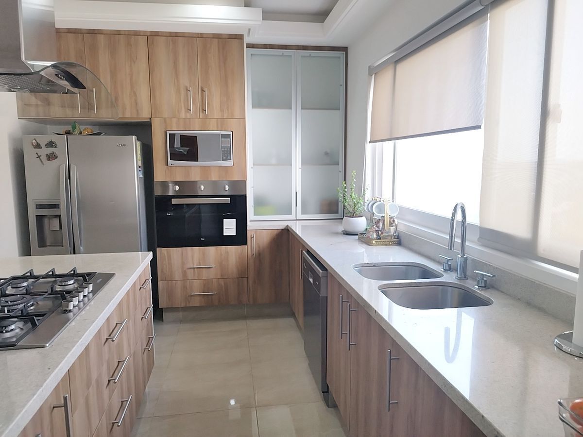 venta-de-casa-en-misin-san-jernimo-con-vista-a-la-caada26-20780