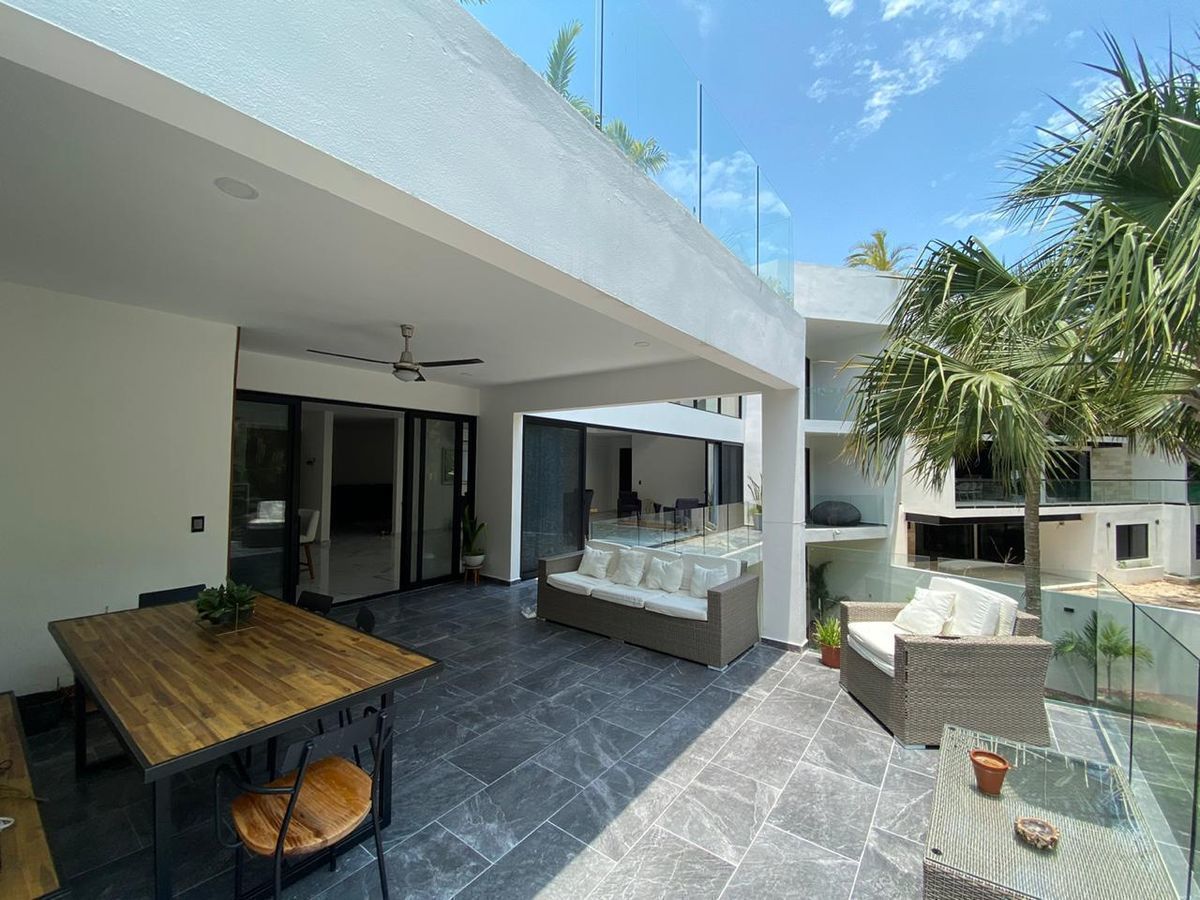 venta-de-casa-en-playacar-con-entrada-al-mar-en-playa-del-carmen21-12143