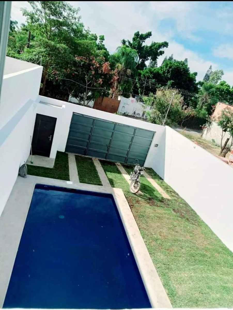 venta-de-casa-en-privada-con-alberca-en-jitepec10-34065