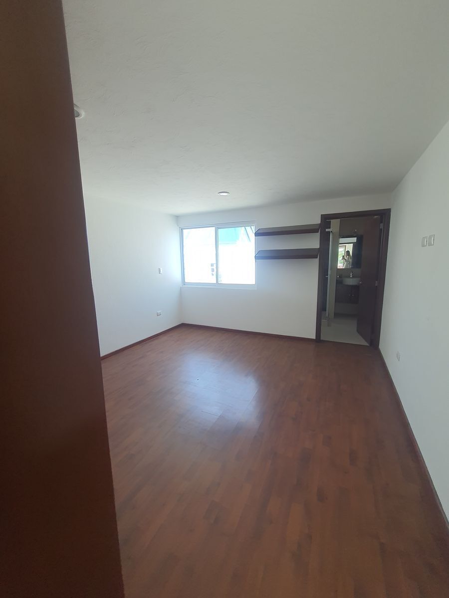 venta-de-casa-en-residencial-la-cima16-37134