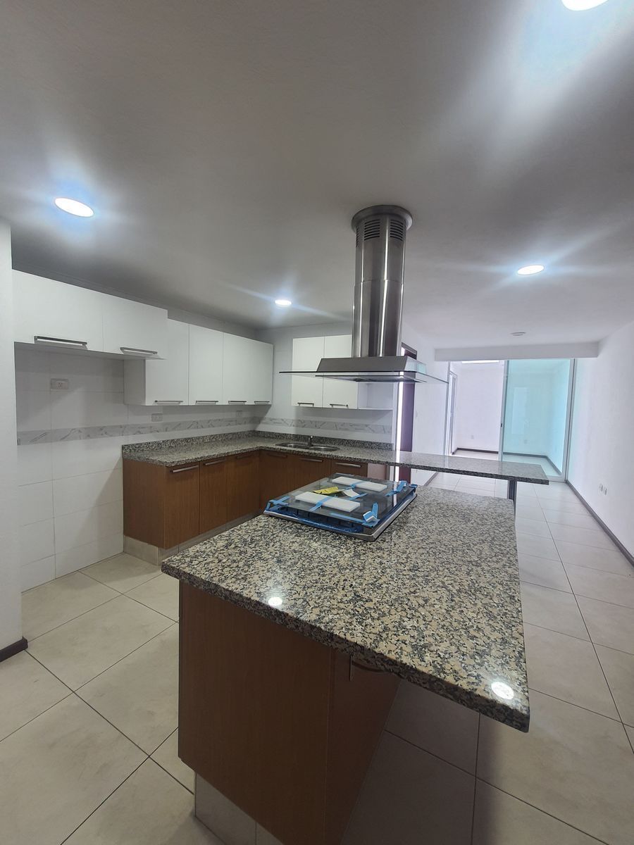 venta-de-casa-en-residencial-la-cima5-37134