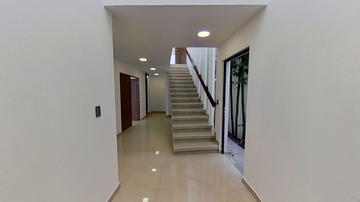 venta-de-casa-nueva-moderna-con-amplios-espacios-vilaqua-lomas-de-bellavista3-22637