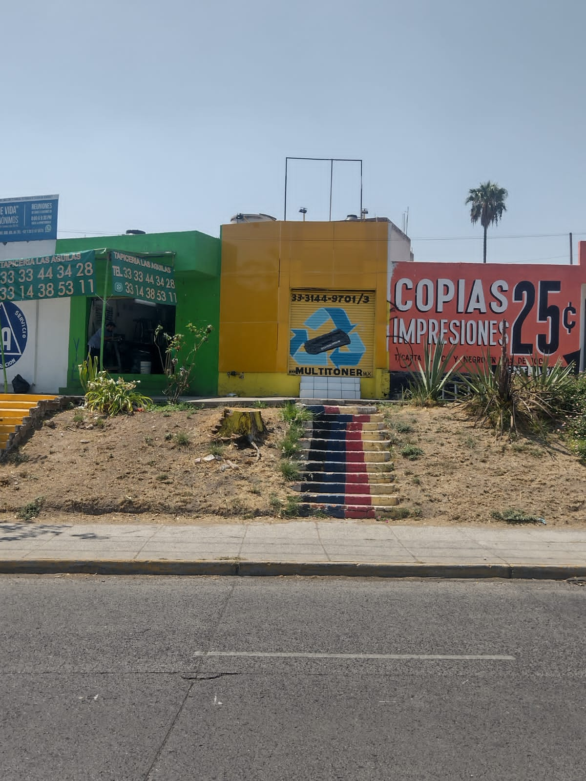 Venta De Dos Locales Comerciales En Uno Ubicado En Centro Comercial DECA Las  guilas Avenida Cruz Del Sur Esquina Sierra De Tapalpa - Pinn Portal  Inmobiliario