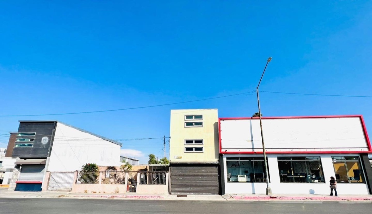 VENTA DE EDIFICIO COMERCIAL EN ERMITA NORTE