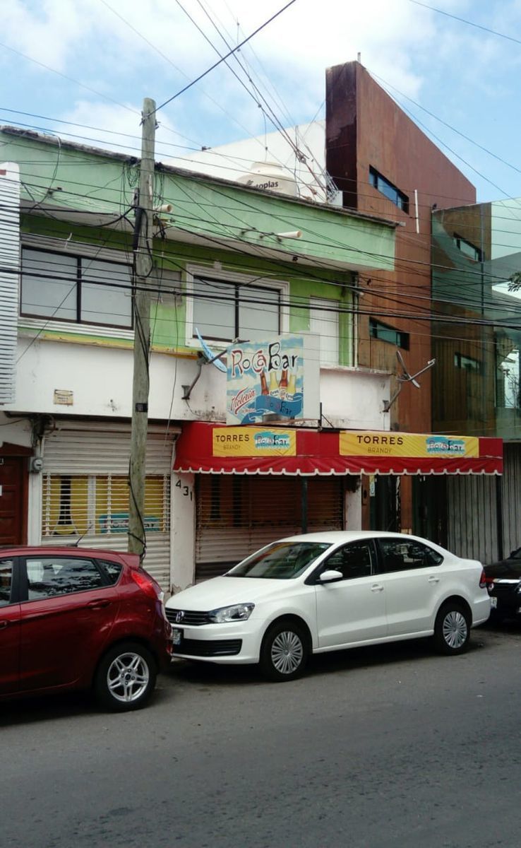 VENTA DE LOCAL COMERCIAL CON EXCELENTE UBICACIÓN EN AV SIMÓN BOLÍVAR EN VERACRUZ