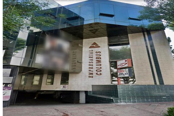 Venta de oficina en edificio Empresarial Columbus, Centro Histórico