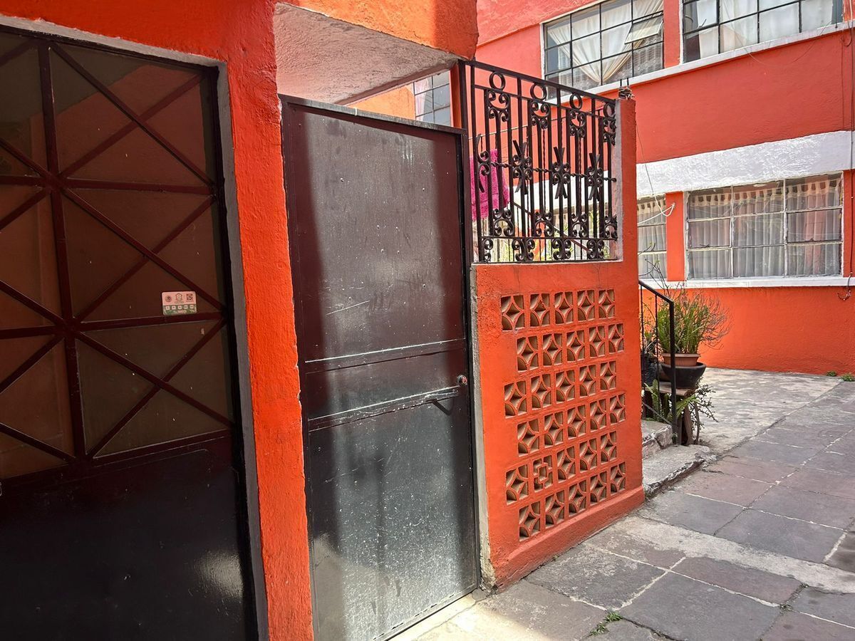 venta-de-propiedad-con-7-departamentos-toluca7-30242