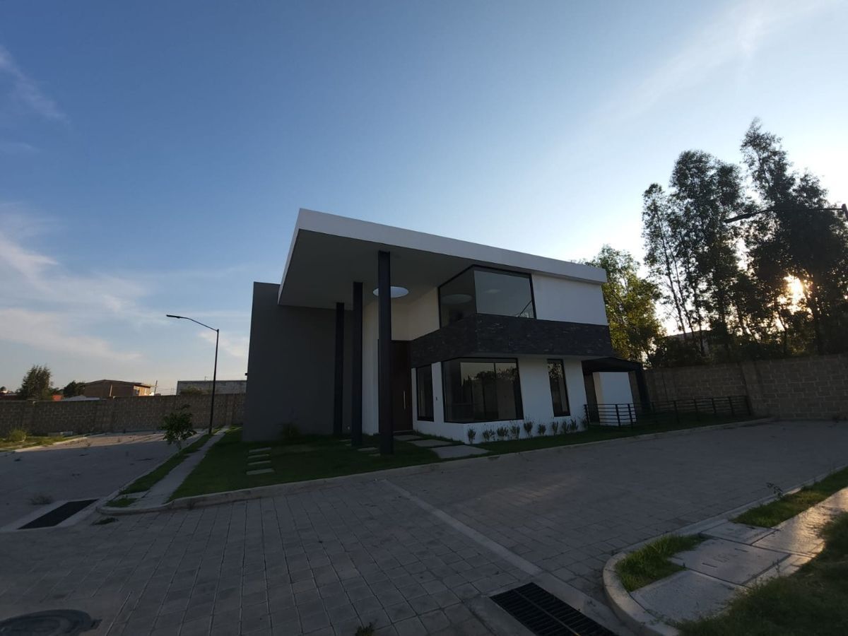 VENTA DE RESIDENCIA EN SAN ANDRES CHOLULA