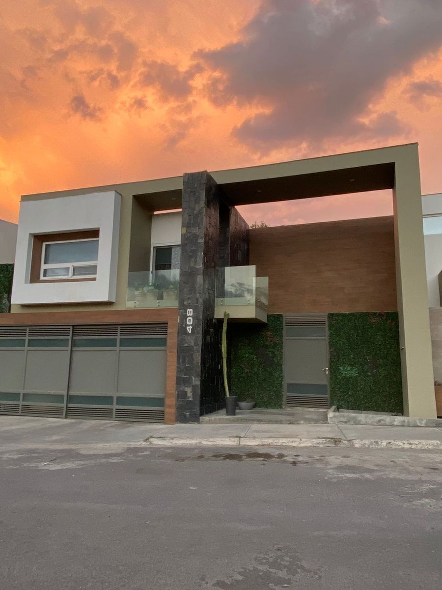 Venta de Residencia en Valle Alto