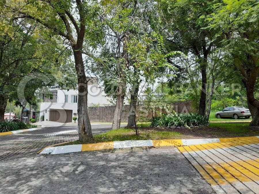 Venta de terreno en Lomas de la Herradura