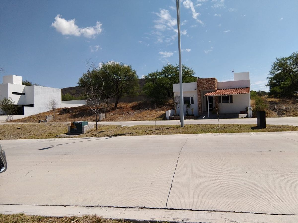 venta-de-terreno-hermoso-fraccionamiento-con-campo-de-golf-a-20-min-del-centro7-30794