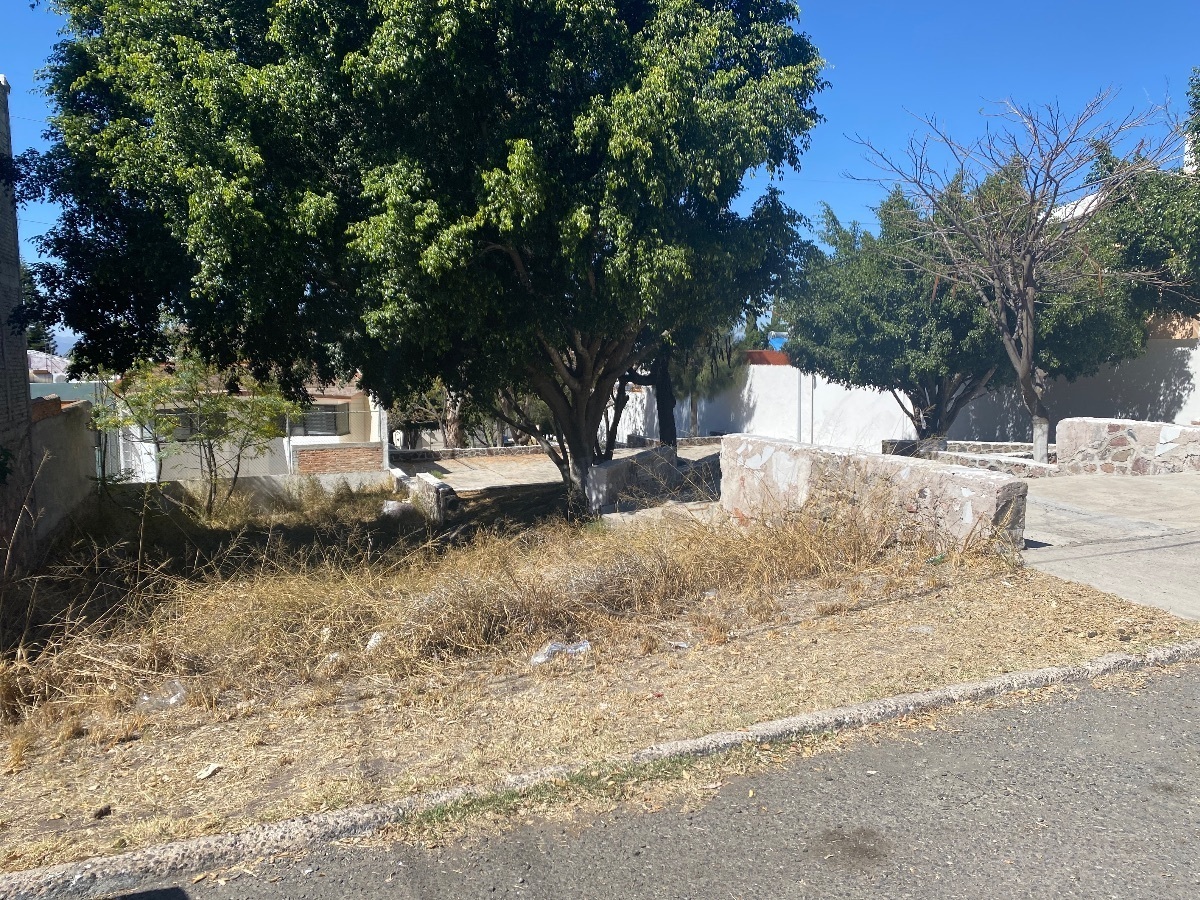 VENTA DE TERRENO TEJEDA RESIDENCIAL