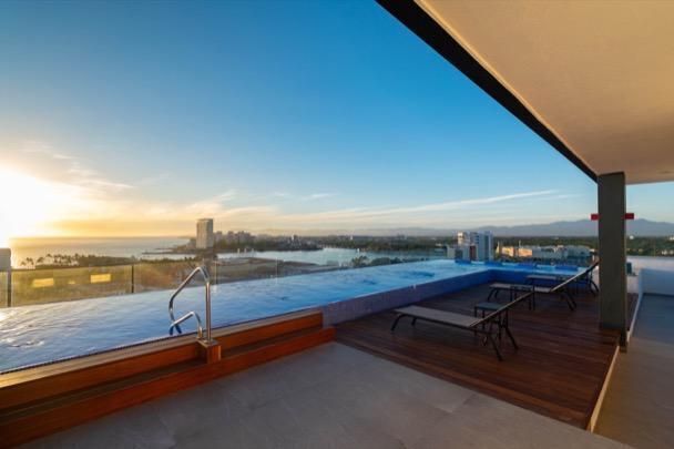 venta-departamento-amueblado-en-zoho-skies-rooftop-alberca-vistas-impresionantes8-38488