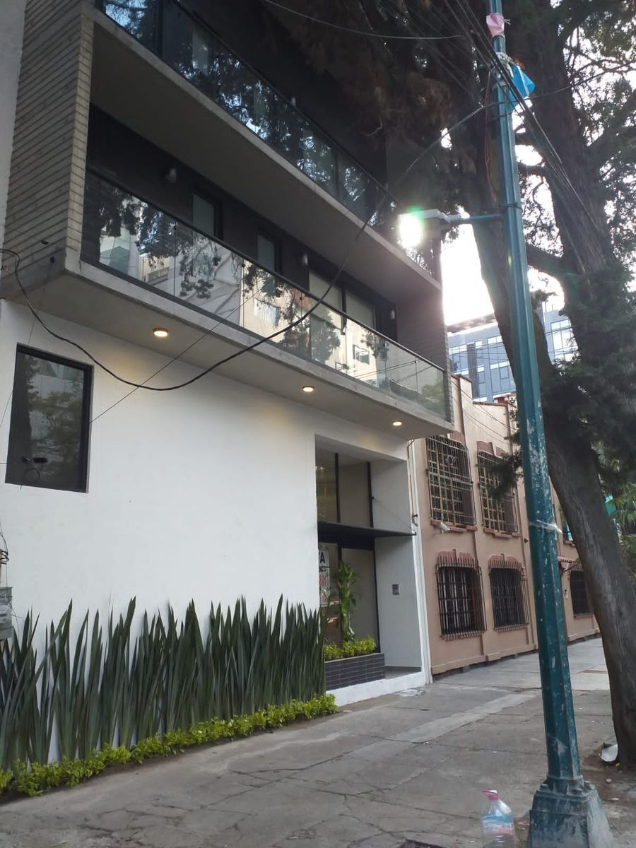 Venta Departamento Col Roma 2 Recámaras 2 Estacionamientos 2 baños y Terraza