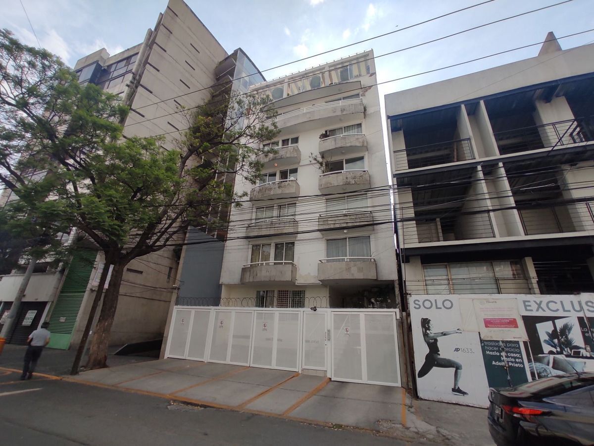 VENTA DEPARTAMENTO CON BALCON EN COLONIA DEL VALLE