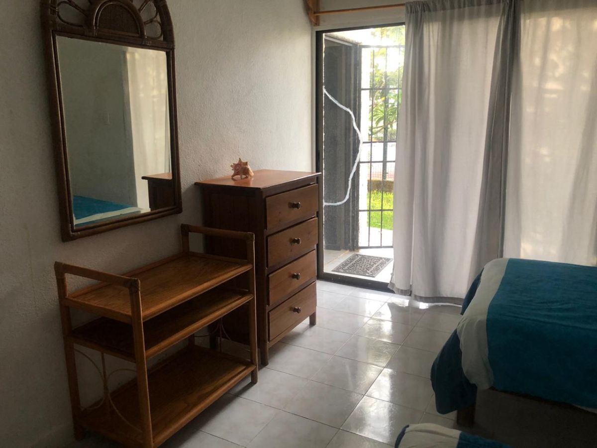 venta-departamento-en-pok-ta-pok-con-vista-a-la-laguna-y-muelle-cancn8-12140