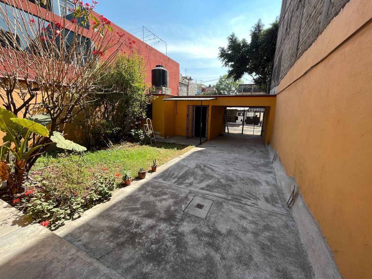 venta-excelente-casa-en-los-reyes-ixtacala2-25948