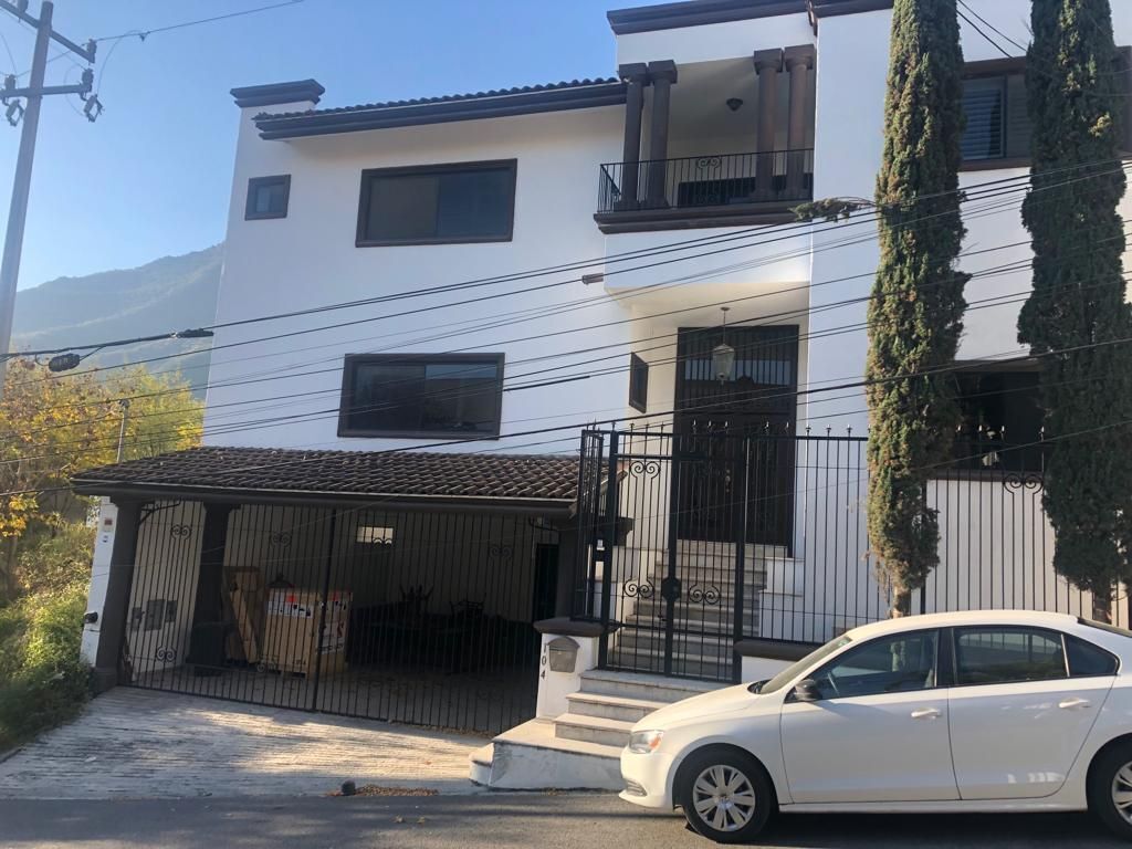 venta-hermosa--casa--c-colorines--san-pedro-garza-garca-nl2-32659