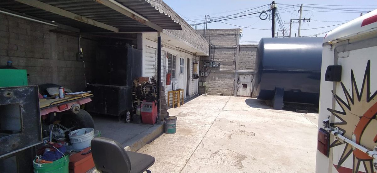 venta-terreno-bardeado-uso-comercial-carrillo-puerto10-37086