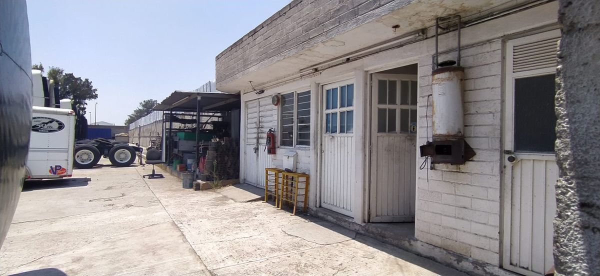 venta-terreno-bardeado-uso-comercial-carrillo-puerto11-37086