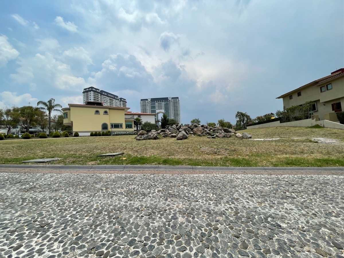 Venta Terreno en Fuentes de las Lomas Interlomas