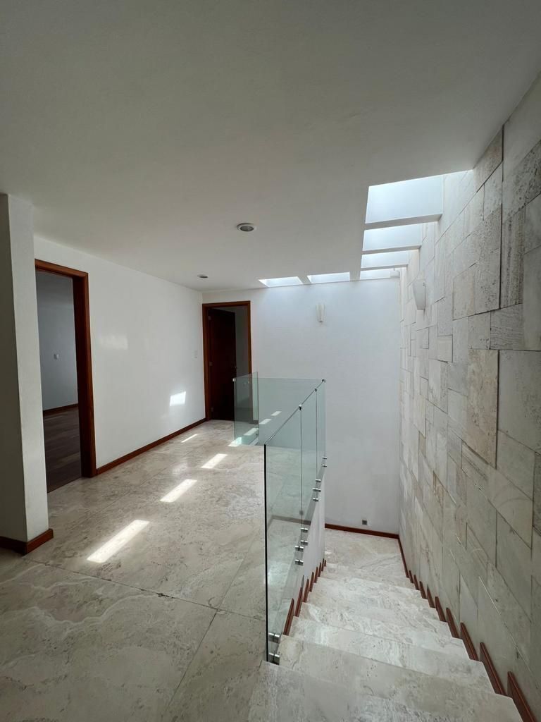 venta-y-renta-de-casa-en-lomas-1-cluster-44444-31620