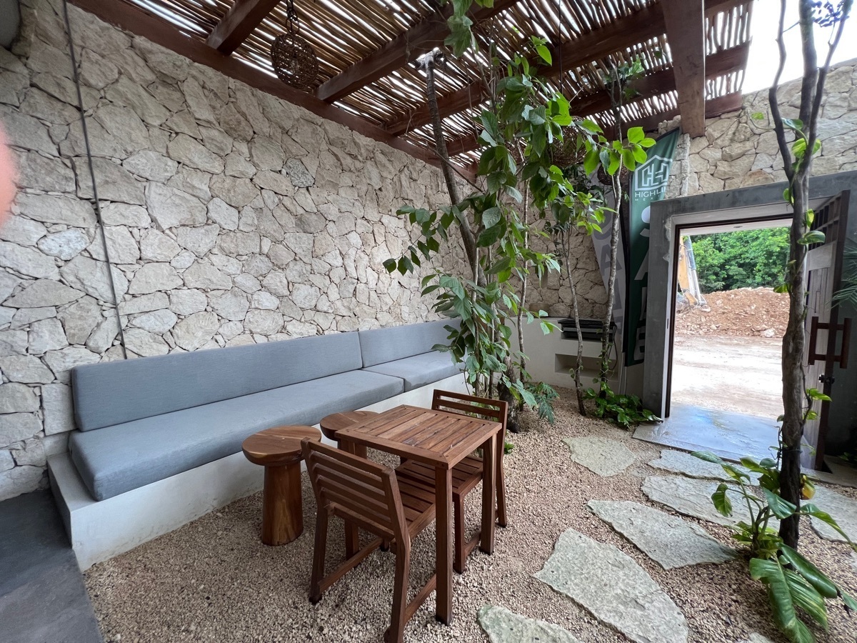 villa-nueva-de-2-recmaras-en-venta-en-la-veleta-tulum2-33627