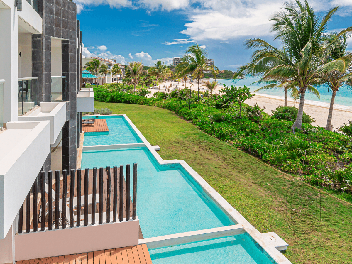 your-own-3-bedroom-beachfront-condo-in-playa-del-carmen18-14884